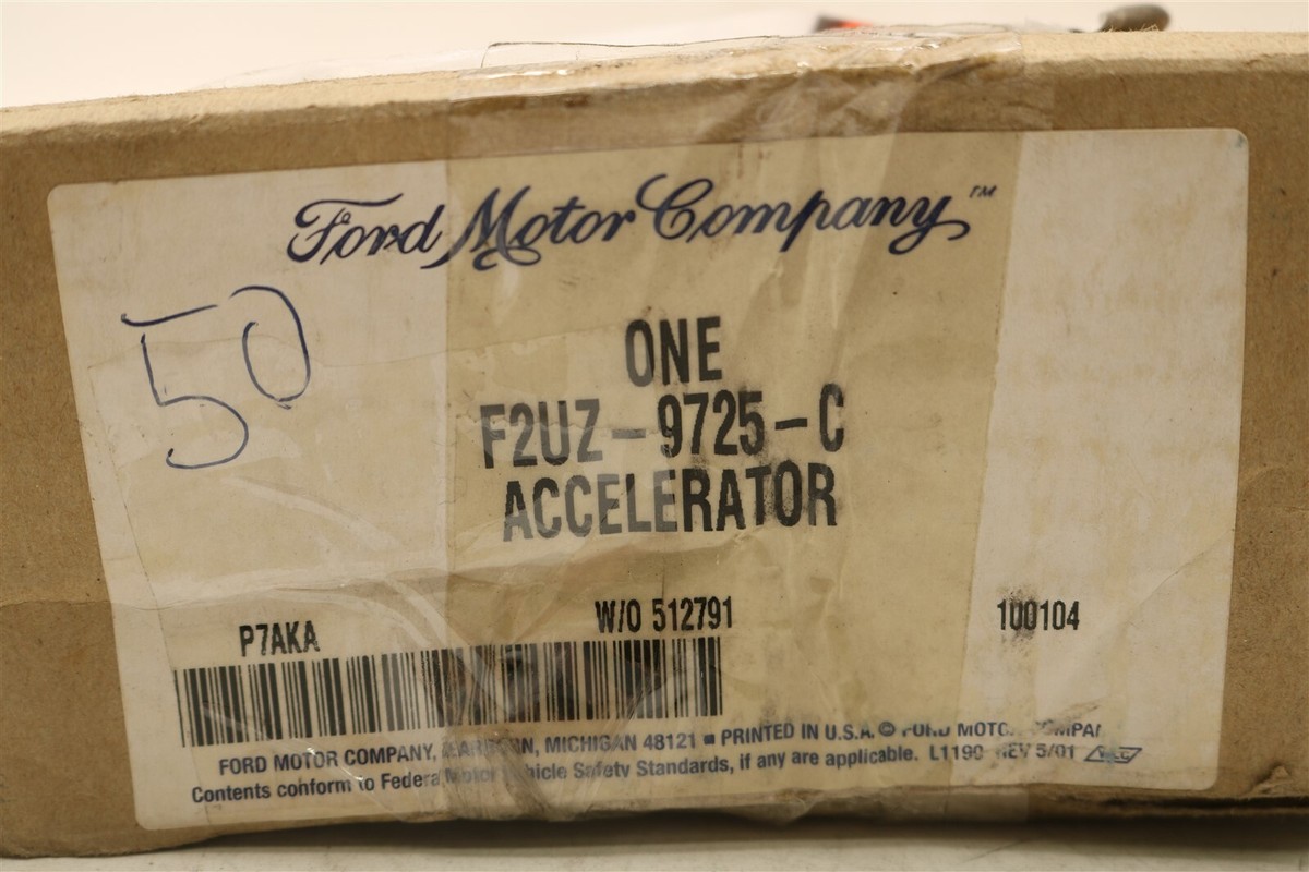 NEW OEM Ford Accelerator Gas Pedal Assembly F2UZ-9725-C E