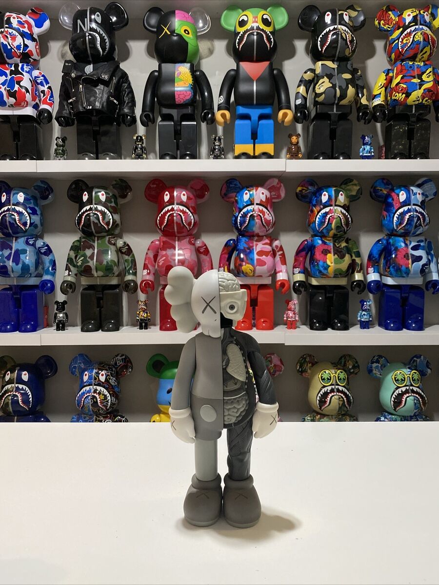 KAWS Companion Grey Flayed Open Edition Vinyl Figure 2016 KAWS Companion Grey Flayed Open Edition Vinyl Figure 2016