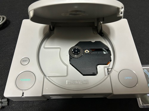 Sony PlayStation PS1 SCPH-5501 Console System Bundle - Tested and Works - Picture 4 of 9