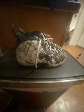 Nike Little Posite One Size 1Y Shattered Backboard