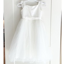 Davids Bridal Ivory Flower Girl Dress With Tulle Skirt & Lace Straps Size 7