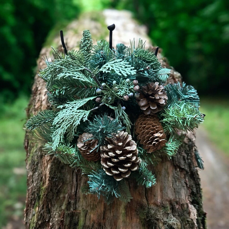 ДОМАШНИЕ ИНТЕРЬЕРЫ Центральный Элемент 5 дюймов Сосновые Конусы Кольцо для Свечи или Сваг Набор из 2 - Изображение 4 из 4