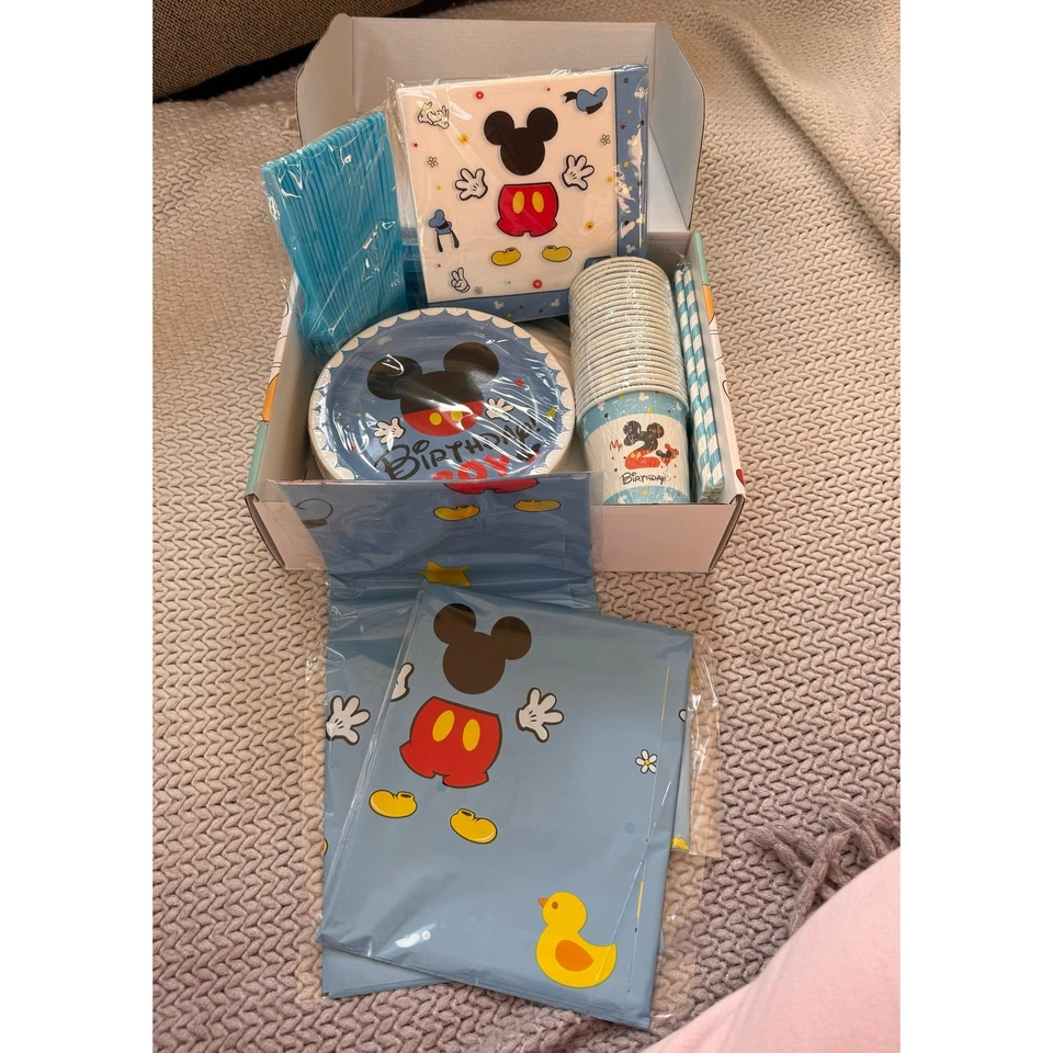 Suministros de fiesta de cumpleaños para segundo niño Mickey Mouse Foto 2 de 2