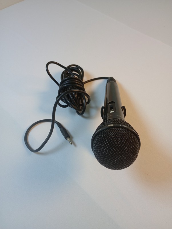 Labtec Microphone Am22IMP. 600