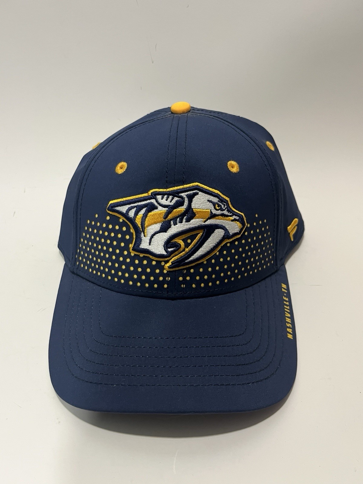 Fanatics Nashville Predators NHL Blue Yellow Hat S/M Hockey Official