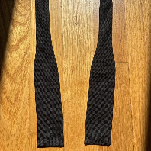 Carrot & Gibbs 100% Silk Solid Black Bow Tie Handmade Self-Tie