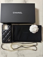 CHANEL iPhone 14 Pro Smartphone Case Pearl Chain