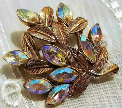 Broche Vintage Feuillage - Cristal Autrichien Effet Aurore Boréale - Métal Doré