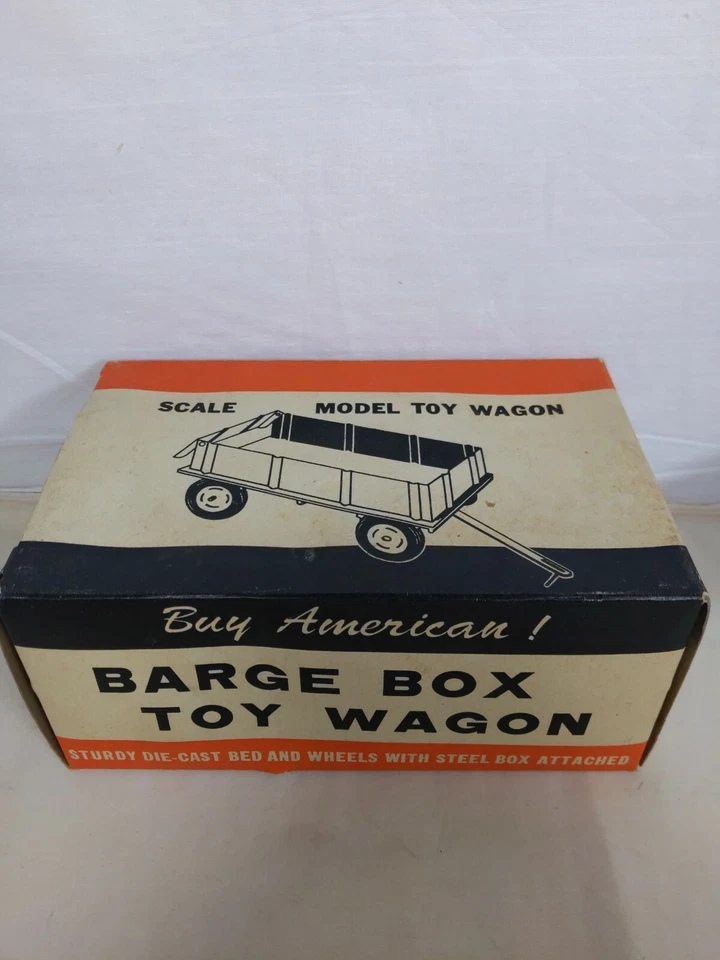 1/16 Ertl Farm Toy Allis Chalmers Barge Wagon W/ Box  - Image 2 of 4