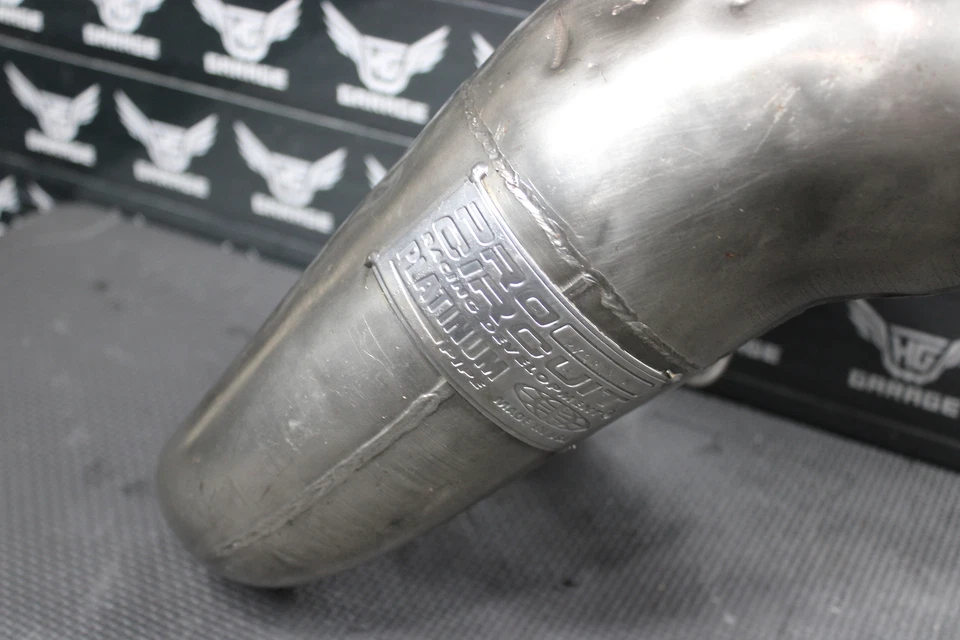 2000 KAWASAKI KX80 PRO CIRCUITO PLATINA TUBO DE ESCAPE CÂMARA CABEÇALHO 18120-1081 - Imagem 2 de 4