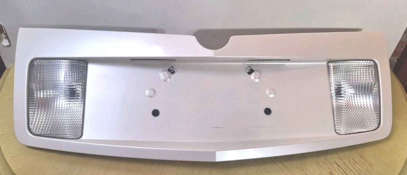 03-07 Cadillac CTS Third Brake Light License Plate Trunk Panel OEM 457 219