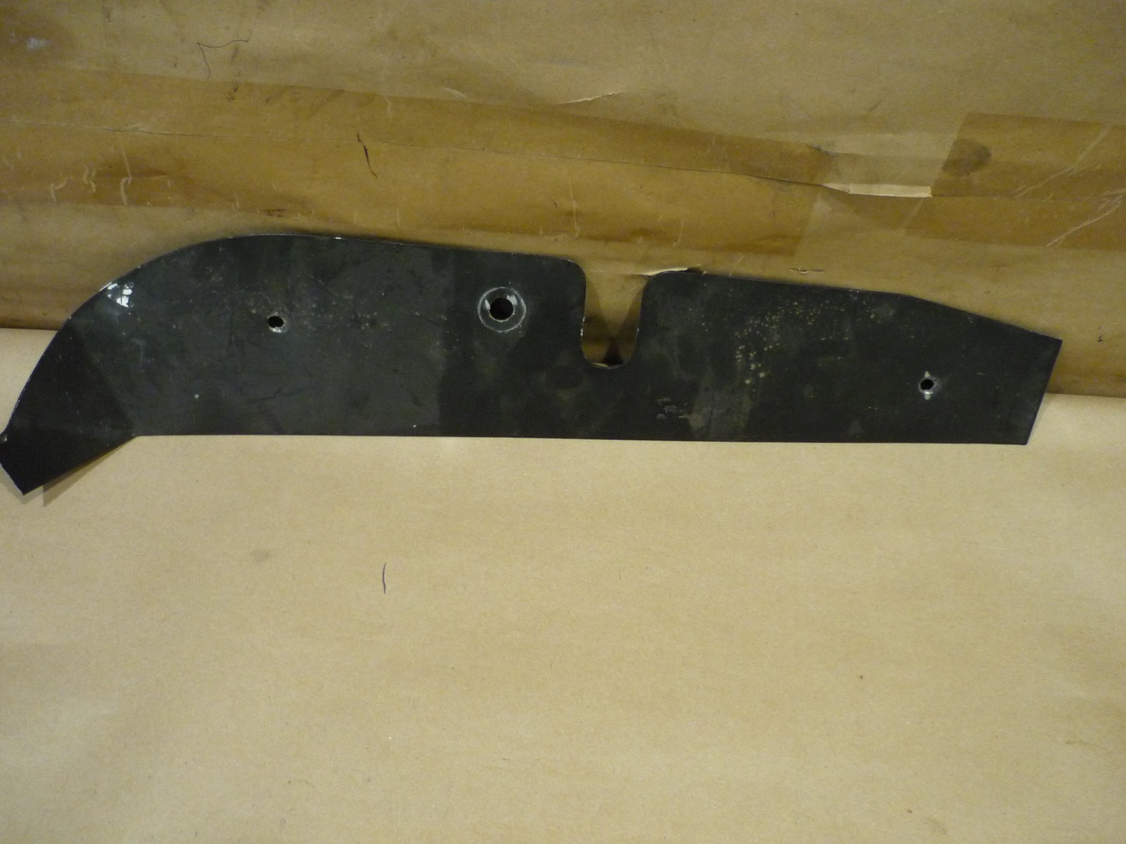 Ferrari 208,308,328 - RH Hinge Plate GTS - P/N 60370103
