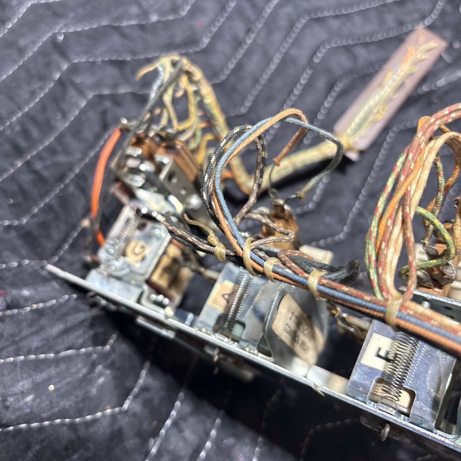 Gottlieb  1972 King Kool Playfield Bank Lot A-489(1) ,A-9740(1) 1A-9735(3)Coils