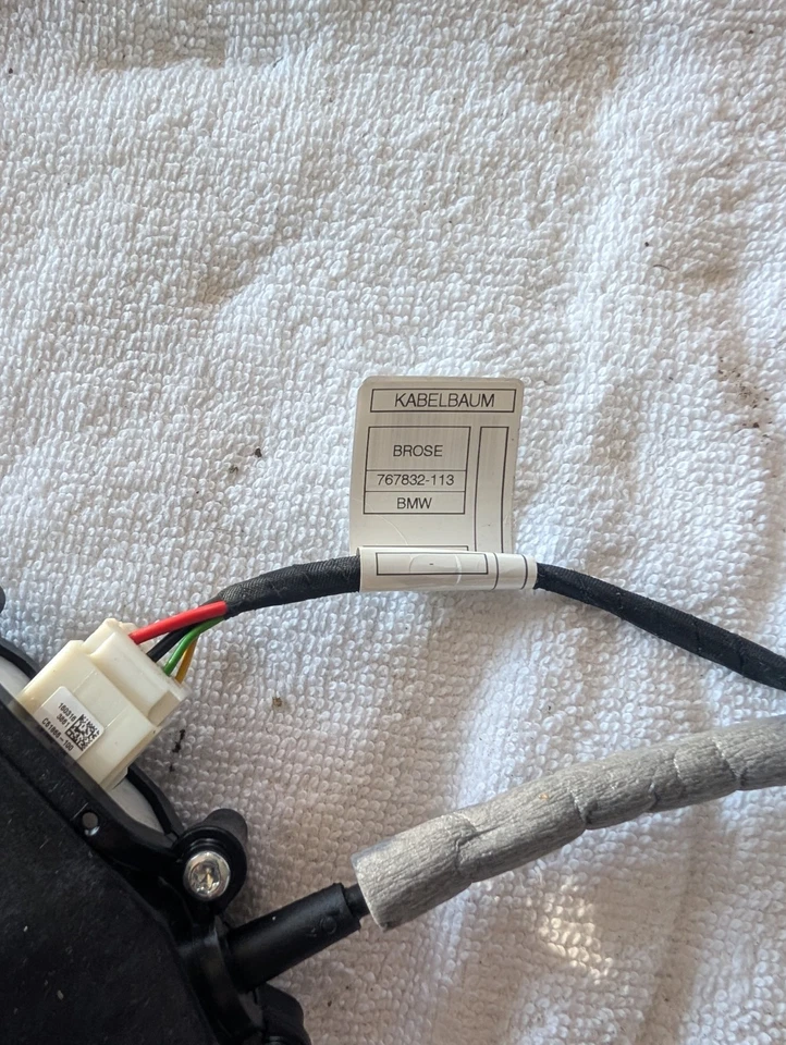 Actuador de bloqueo de pestillo de tapa de maletero BMW F36 F31 F34 428i 435 330i 335i 328i 340i 440i Foto 2 de 4