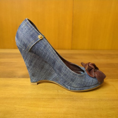 Miu Miu Blue Denim Wedge Peep-Toe Heels with Brown Leather Bows - EU 37 JAPAN - Picture 8 of 24