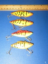 Lot of 4 Bill Lewis Rattle Trap Rat-l-Trap 1/4 and 1/2oz Lures - Craw