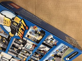 LEGO CITY: Police Station (7498)-Brand New In Factory Sealed Box
