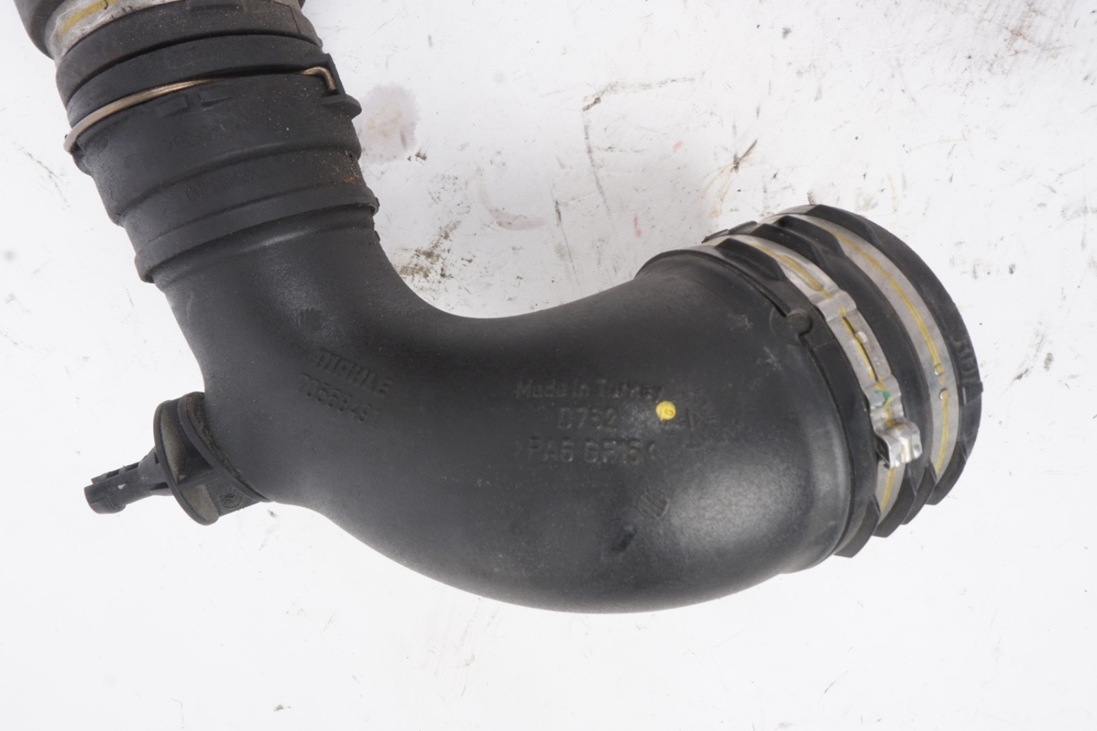 2014 - 2017 Maserati Quattroporte Left Turbo Intercooler Hose Air Duct Tube