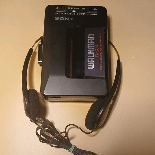 Vintage Sony Walkman FM/AM & Cassette Player WM-F2015 Radio W/Headphones W/O 📦