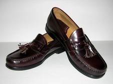 Men's 9 M Classic Tassel / Kiltie Loafers G.H. BASS