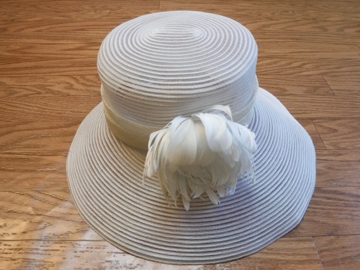 GIOVANNIO Designed England White Wide Brimmed Hat ~Excellent 