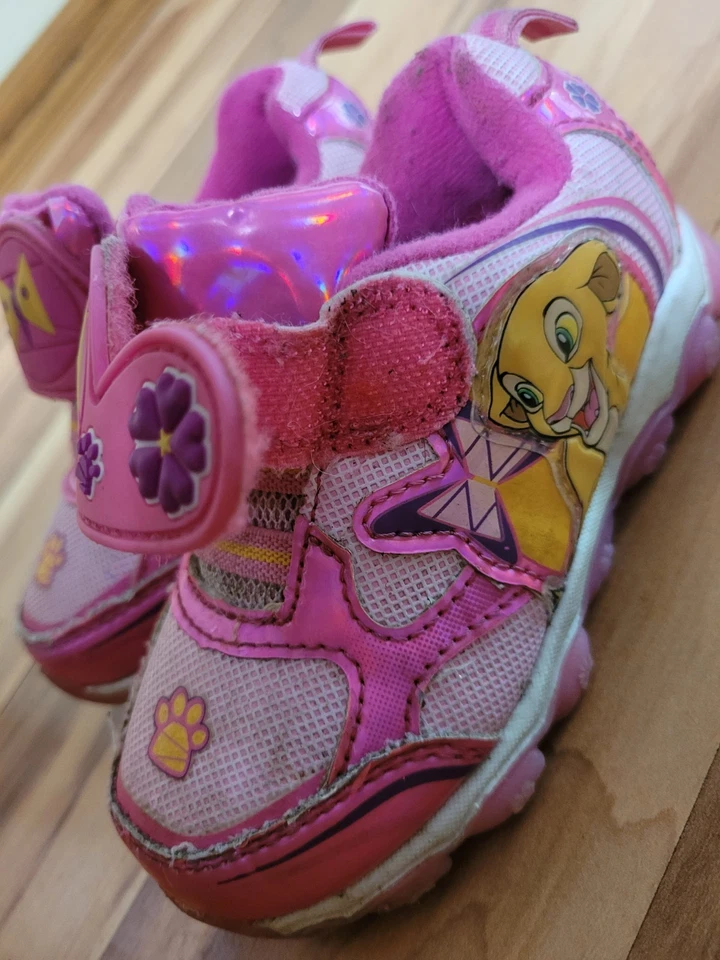 Sapatos The Lion King Nala meninas criança tamanho 7 Y2k - Imagem 2 de 4