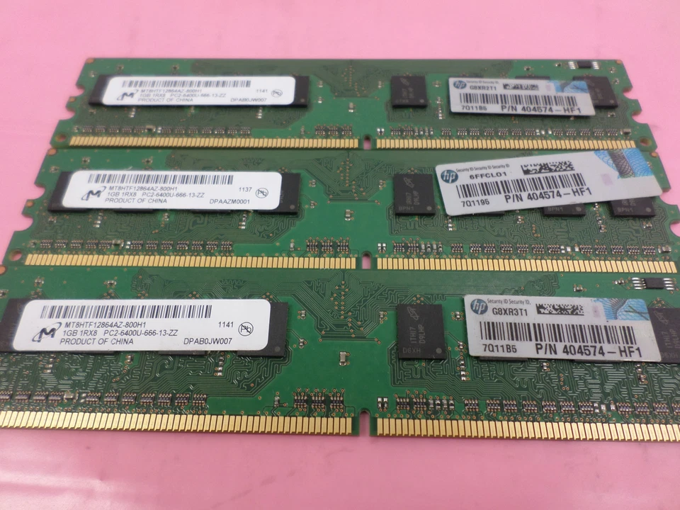 3 x Micron 1GB (3GB Total) 1Rx8 DDR2 PC2 RAM Memory Modules MT8HTF12864AZ-800H1 - Image 2 of 4