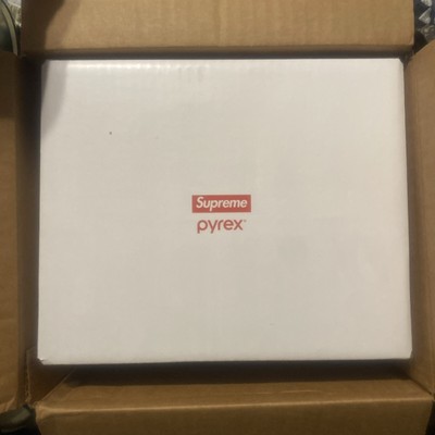 Supreme x Pyrex Bowls (Set of 3)  FW23.  Red In Hand UNOPENED