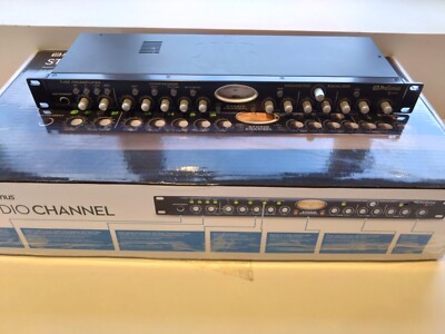 PreSonus Studio Channel - Professional Tube Preamp With Compressor