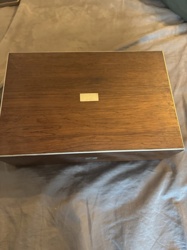 Caixa de joias folheada a pau-rosa antiga do século XIX escrita cômoda - Imagem 2 de 4