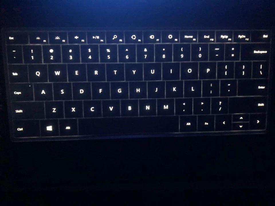 Microsoft Surface Pro 2 i5- 4200U @ 1.60GHz 2.30GHz 8GB Ram 512GB SSD Win11 Educ - Image 4 of 4