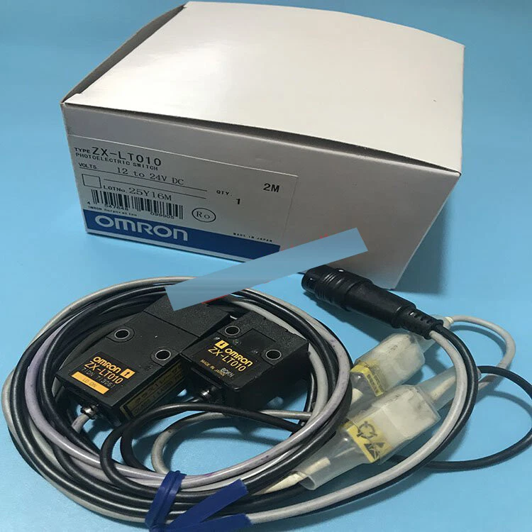 Omron ZX-LT010 Laser Displacement Sensor New One Expedited