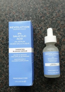 revolution targeted blemish serum