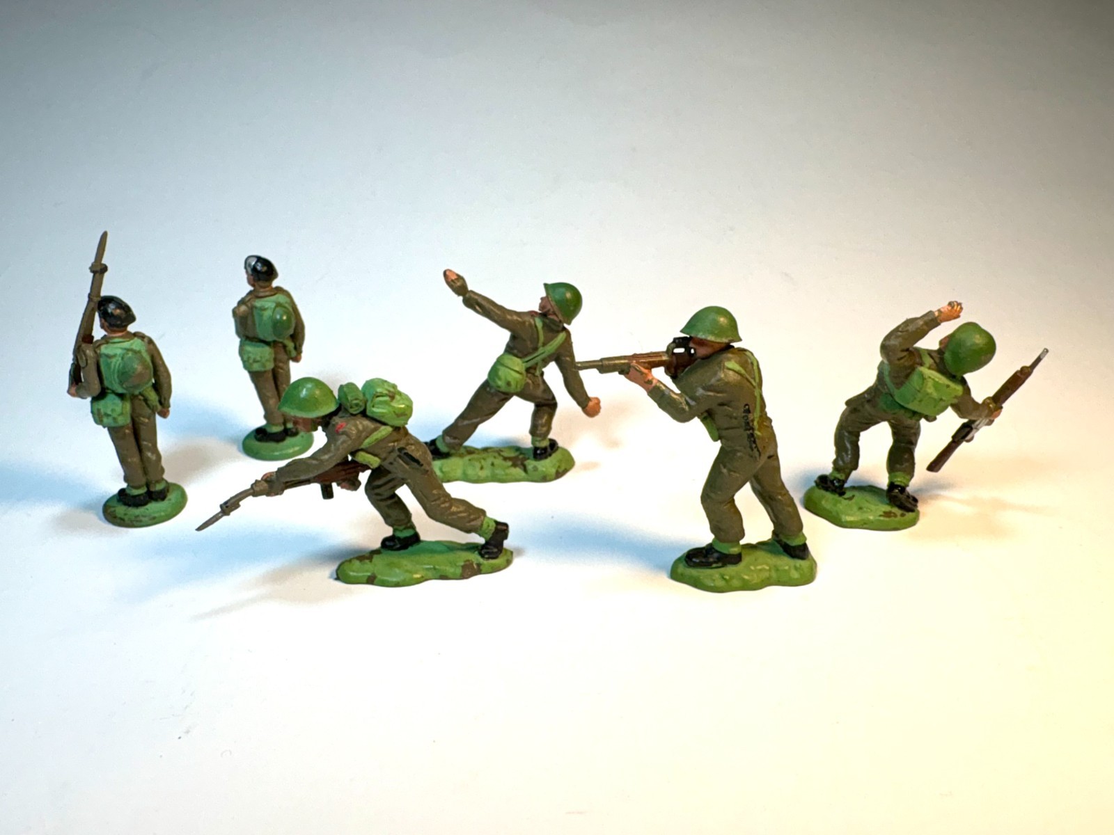 Britains Ltd. Vintage WWII British Soldier Plastic Figures, Lot of 6