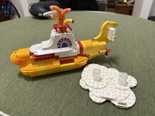 LEGO IDEAS 21306: The Beatles Yellow Submarine