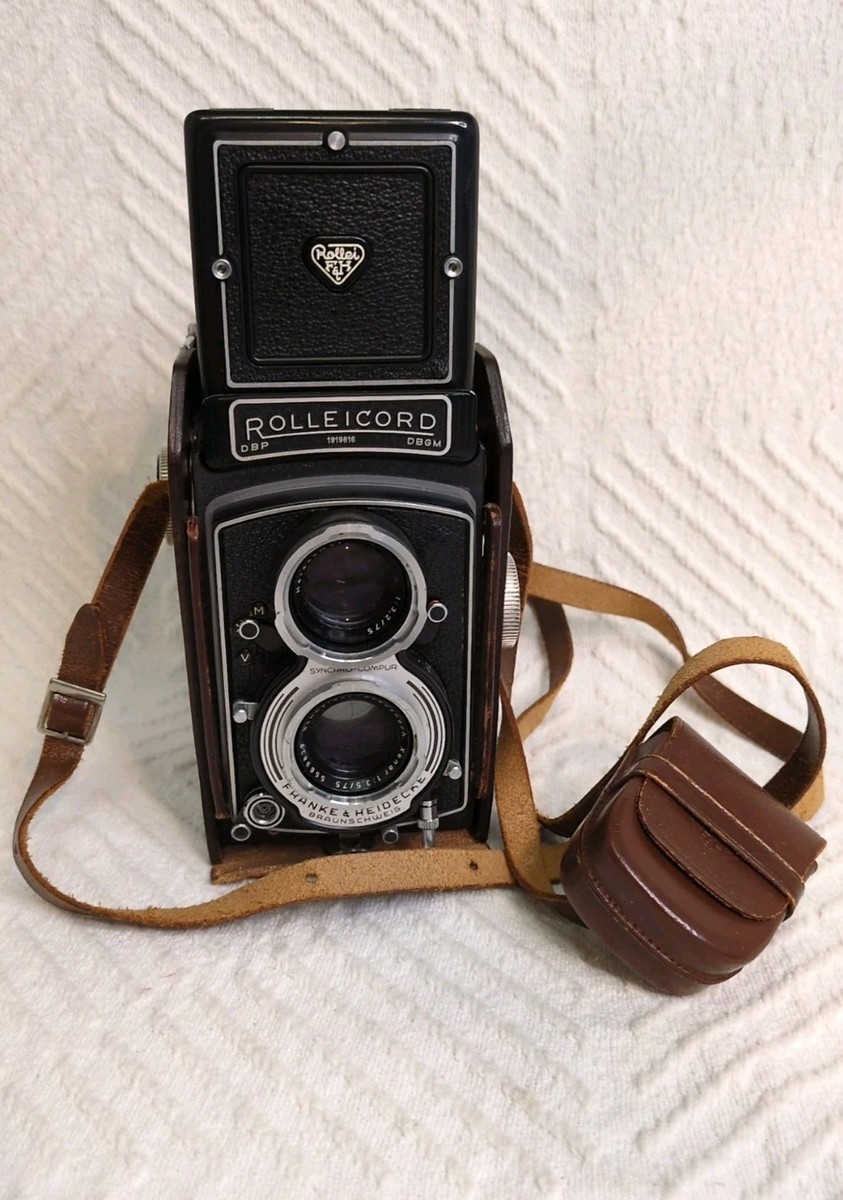 Rolleicord Va Type I TLR 6x6 Film Camera Schneider-Kreuznach 1.35
