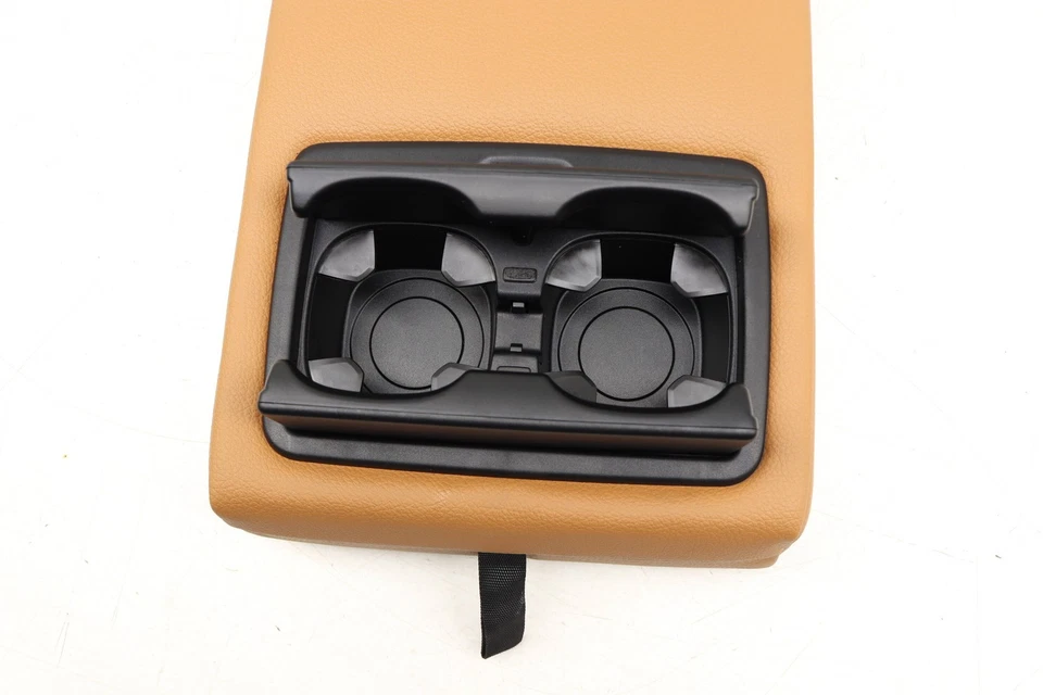 BMW 440I 2017-2020 - Asiento trasero reposabrazos central / soporte para copa 7476878 Foto 3 de 4
