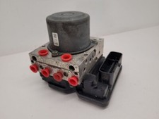 2020 Nissan Kicks ABS Anti Lock Brake Actuator Pump Assembly OEM