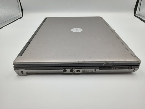 Dell Latitude D630 14" Laptop Intel Core 2 Duo 2GB RAM 160GB XP RS232 *READ* -RR - Picture 3 of 6
