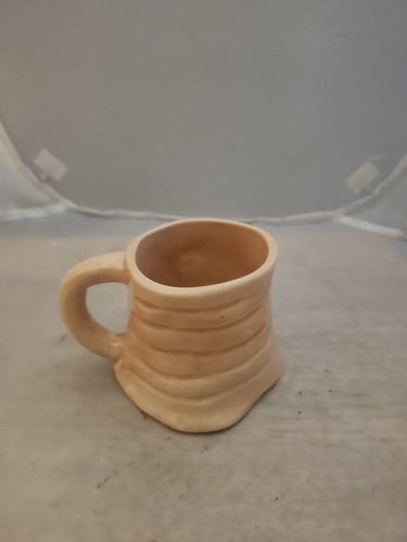 Vintage Master Mix Livestock Hog Feed Pig Snout Shaped Coffee Mug Pottery - Picture 2 of 4