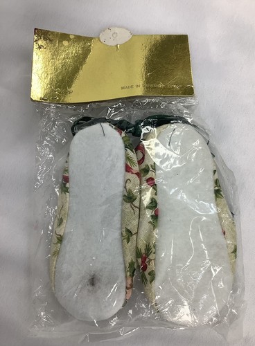 Magic Of Christmas Christmas Ornaments Slippers Parma Design FFB240609/TWD - Picture 2 of 3