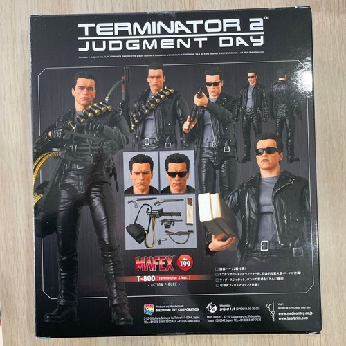 Medicom Toy Mafex No.199 T-800 (T2 Ver.) Terminator 2 : Judgment Day Figure New - Picture 2 of 8
