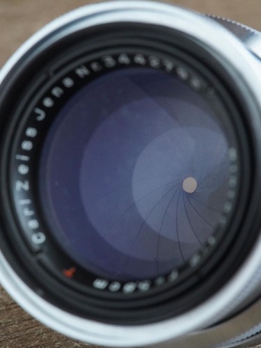 Biotar rojo “T” Carl Zeiss Jena 58 mm f/2 №3442793 17 hojas montaje Exakta pesado - Imagen 6 de 11