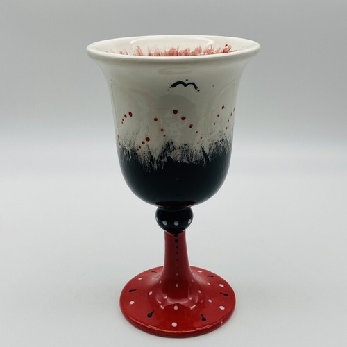 Keramik Handarbeit Weinglas Halloween Thema signiert G.A. 2010