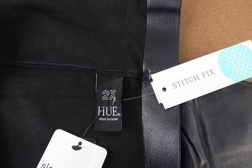 HUE Women's Size 2X Deep Navy Faux Leather Super Sleek High Rise Leggings NWT - Picture 3 of 10