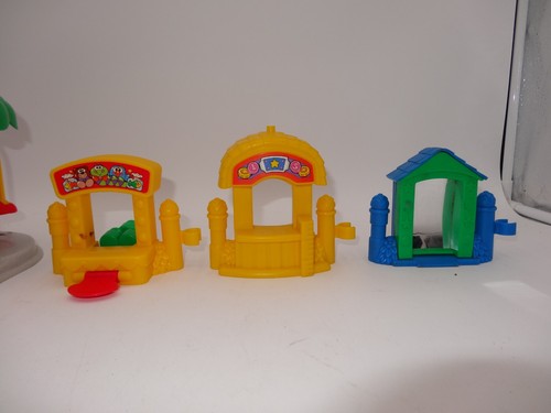 Fisher Price Little People Surprise Sounds Fun Park set Airplane and Ticket Boot - Picture 15 of 24