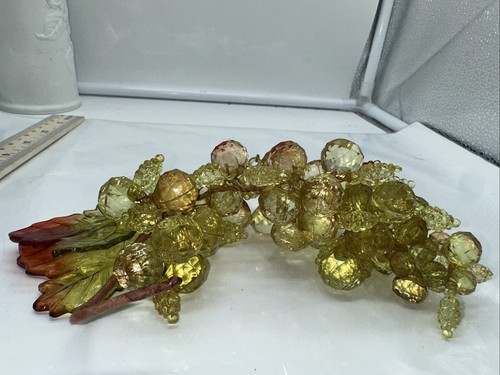 Vintage Mid Century Modern Acryl Plexiglas Gold Gelb & Trauben Orange auf Blättern - Bild 1 von 6