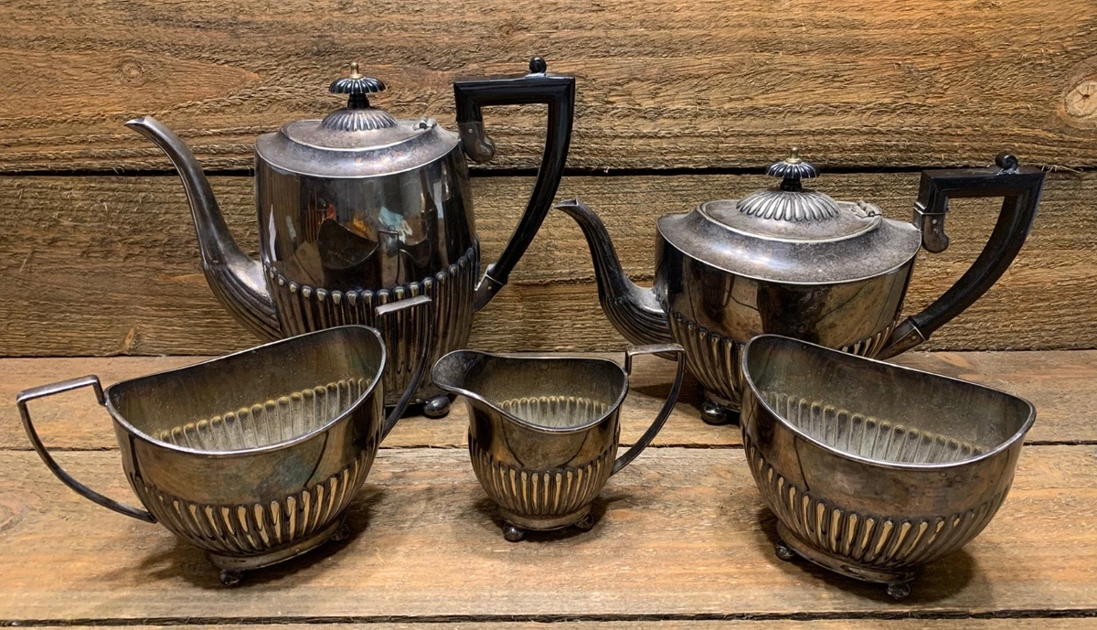 Art Deco 1900-1940 Antique US Silver-Plated Teapots, Coffee Pots
