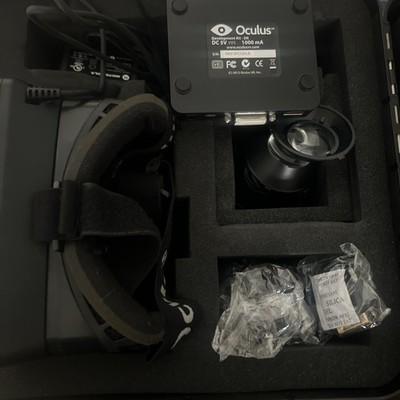 Oculus Development Kit 1 - DK1 (2013 Kickstarter) - w/ Case