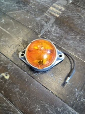 vintage SAE-EP2RT-76 T-L 20T TL 20400 round turn signal lamp light assembly unit